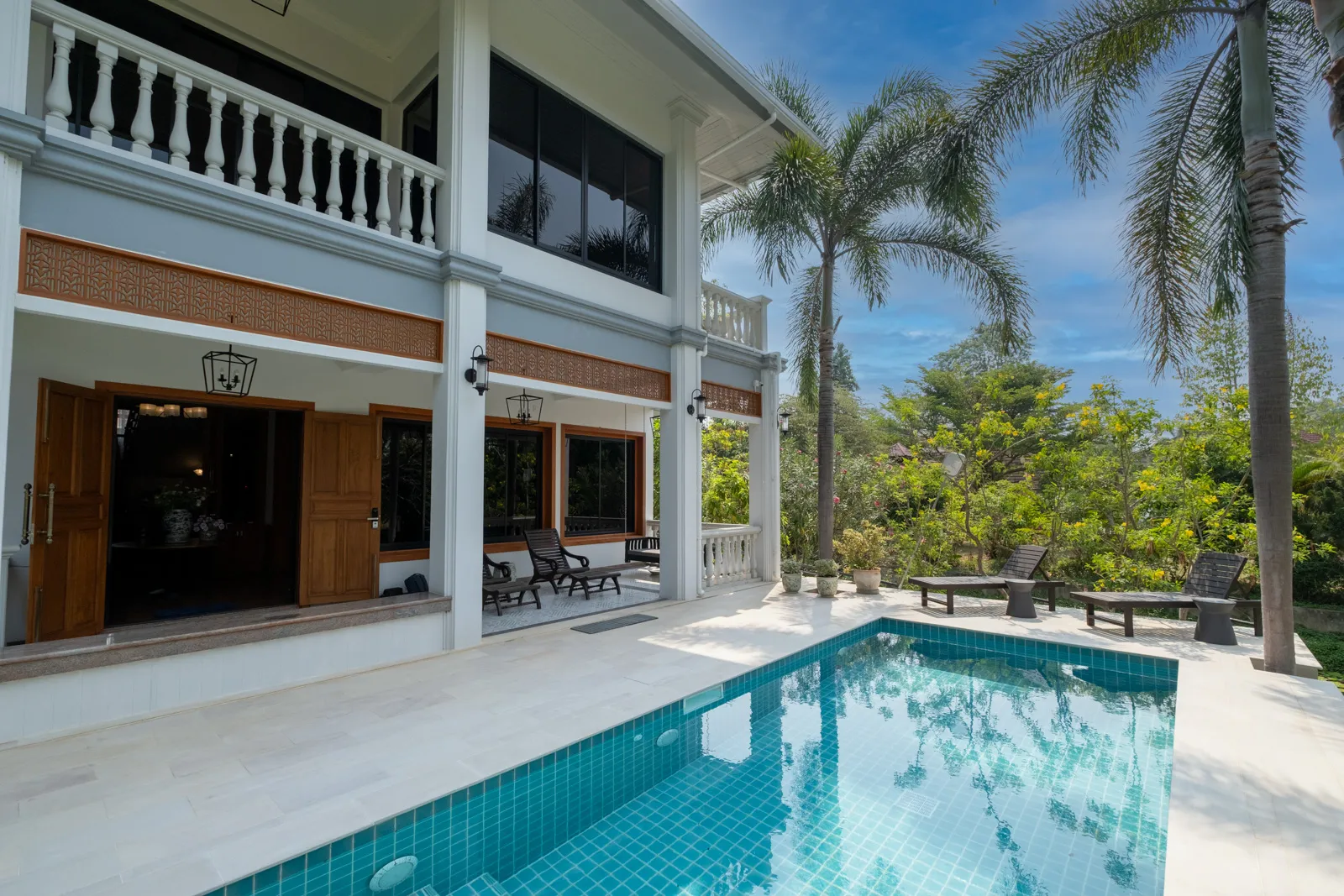 Doi Saket-DSP-(HS366-06) 4-Bedroom Riverside Pool Villa with Royal Provenance for Sale in Doi Saket