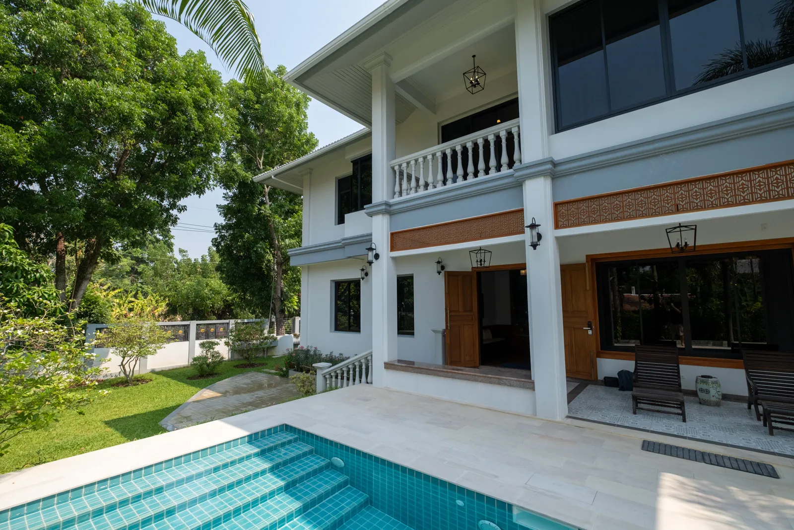 Doi Saket-DSP-(HS366-06) 4-Bedroom Riverside Pool Villa with Royal Provenance for Sale in Doi Saket