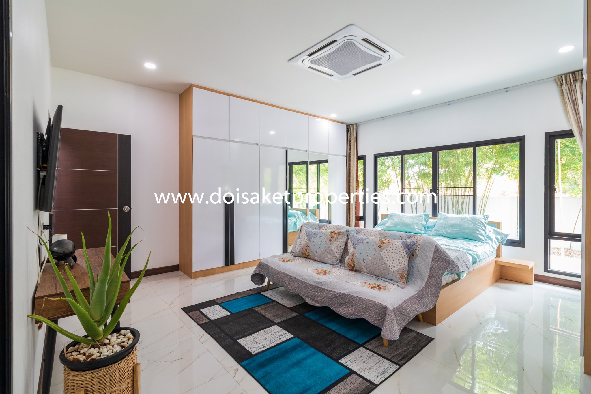 San Sai-DSP-(HS312-05) Incredible 5+ Bedroom Home with Swimming Pool for Sale near Maejo University in San Sai