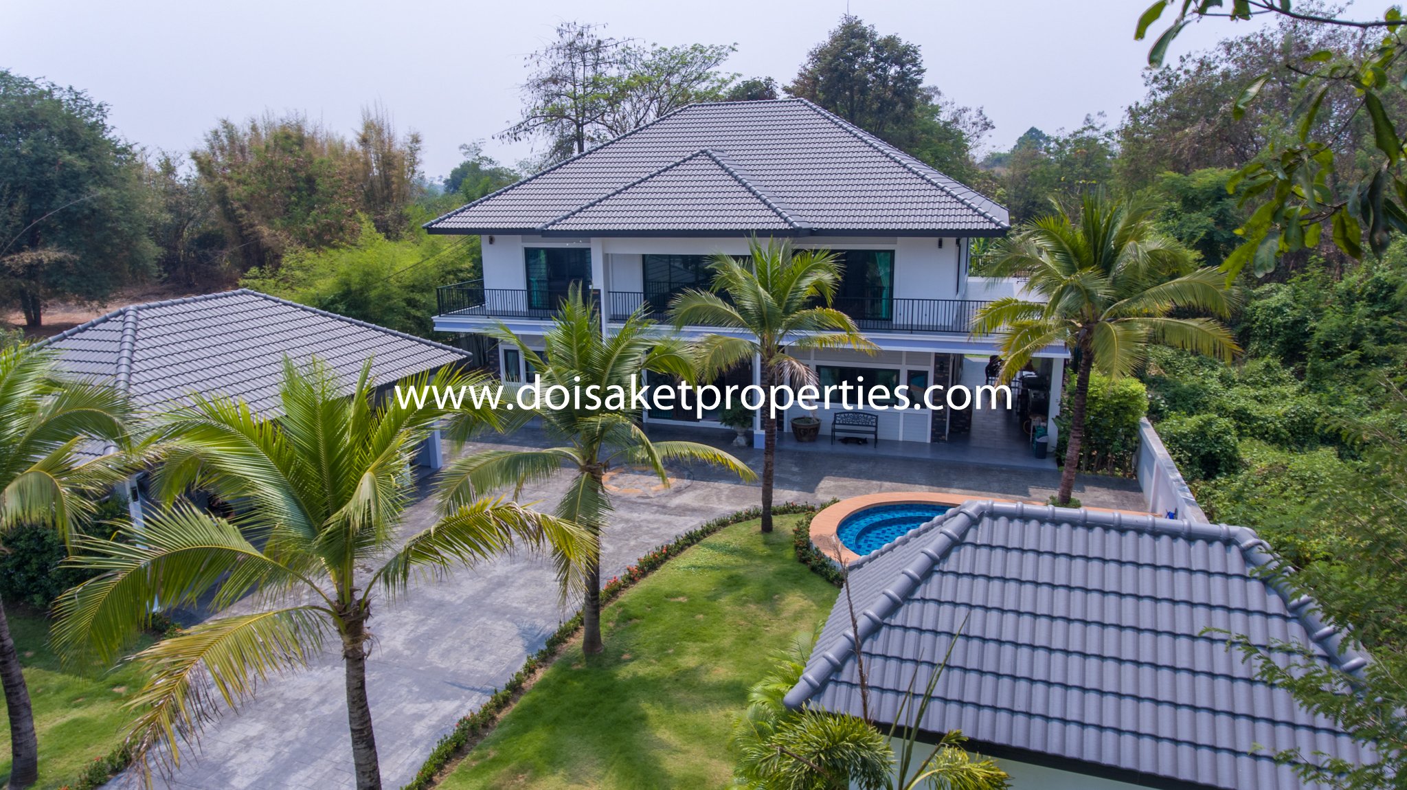 San Sai-DSP-(HS312-05) Incredible 5+ Bedroom Home with Swimming Pool for Sale near Maejo University in San Sai