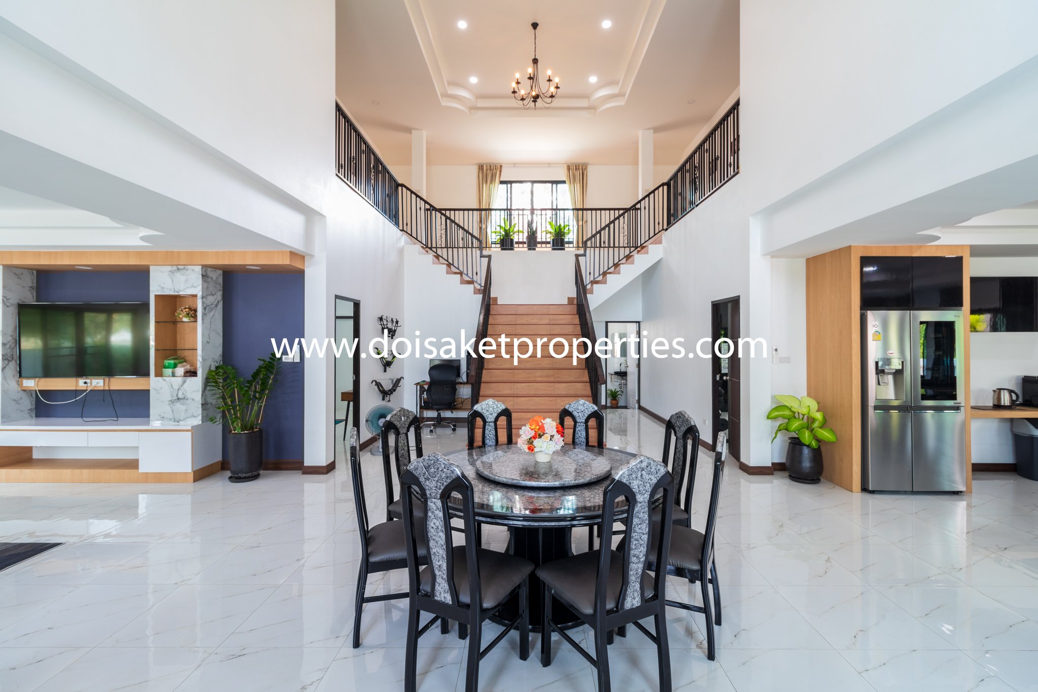 San Sai-DSP-(HS312-05) Incredible 5+ Bedroom Home with Swimming Pool for Sale near Maejo University in San Sai