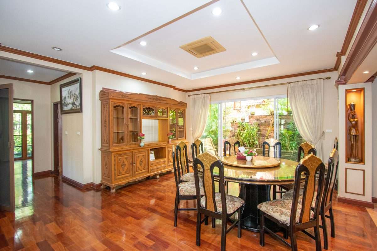 6 Bedroom Lanna Style House at Laddarom Elegance Payap Chiang Mai-PH-SANK160