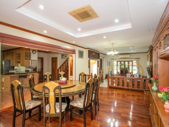 6 Bedroom Lanna Style House at Laddarom Elegance Payap Chiang Mai-PH-SANK160