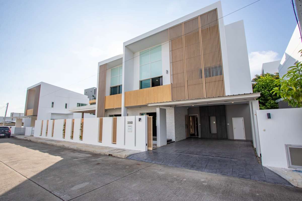 Malada: Grand Coulee 389 Sq.M Luxury Living-PH-SANK213