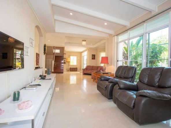 Spacious 4 BR House For Sale Nantawan Land & House Park Nong Han-PH-SAN372