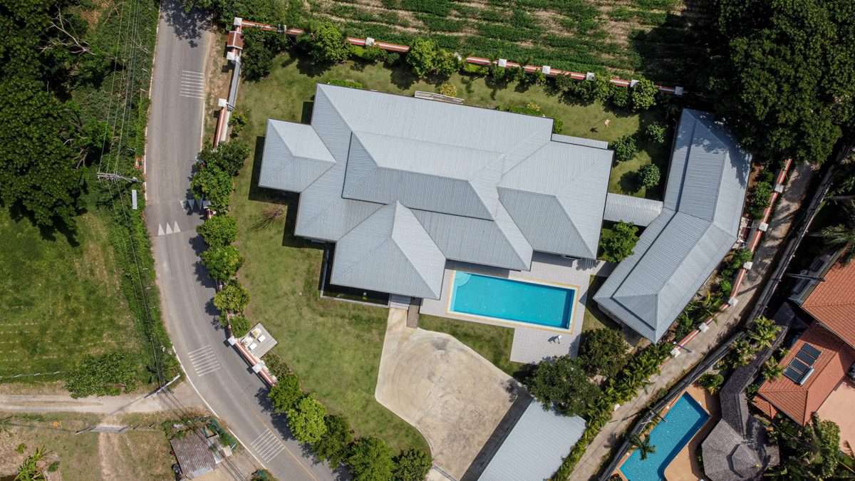 Exquisite Retreat: Luxury Pool Villa on Expansive 2 Rai Plot-PH-SAN388