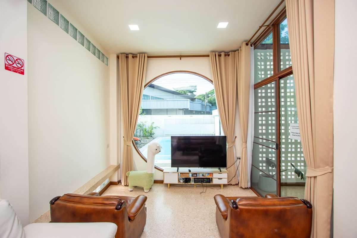 Spacious 4-Bedroom Pool Villa for Sale in San Sai-PH-SAN427