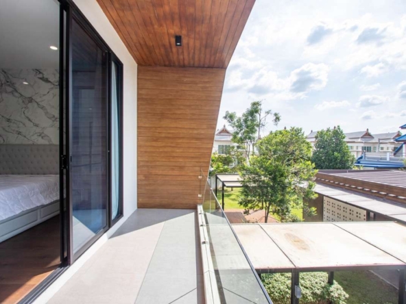 Stunning Architect-Designed 3-Bedroom Home in San Sai Noi-PH-SAN431