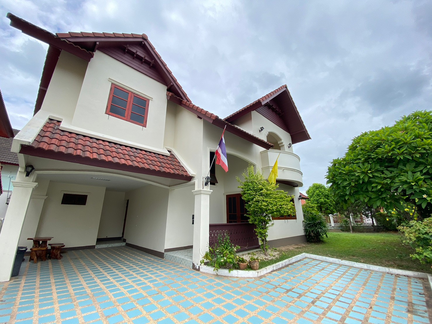 4 bedroom house for rent near City-SHG-HR164