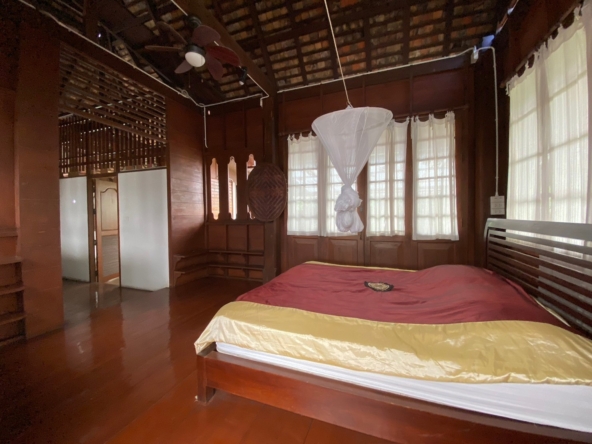 Beautiful Thai style 6 bedrooms for sale and rent in Saraphi-SHG-HS479