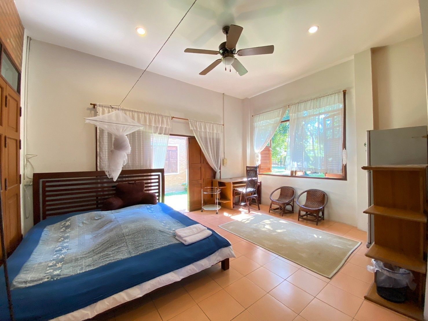 Beautiful Thai style 6 bedrooms for sale and rent in Saraphi-SHG-HS479