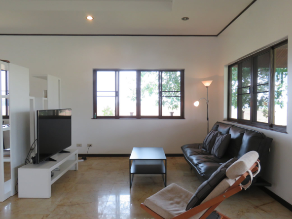 3 bedroom lake front house in Doi Saket for sale-SHG-HS412