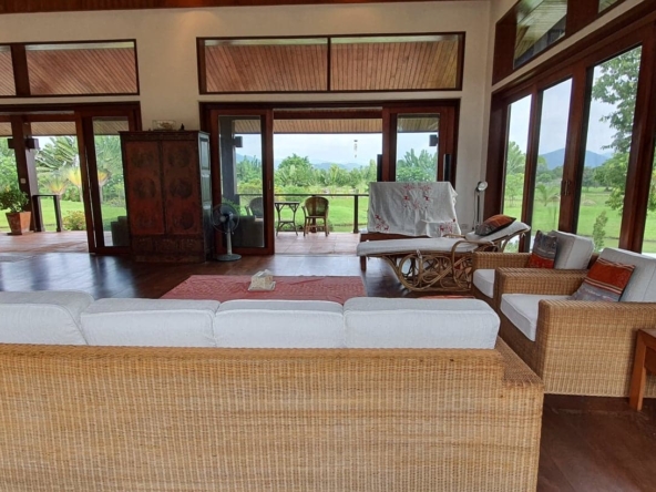 Lanna Style 5 bedroom home with pool for sale in Doi Saket-SHG-HS456