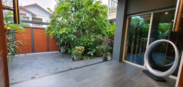 Newly renovated luxurious stunning house for sale in Doi Saket-SHG-HS493