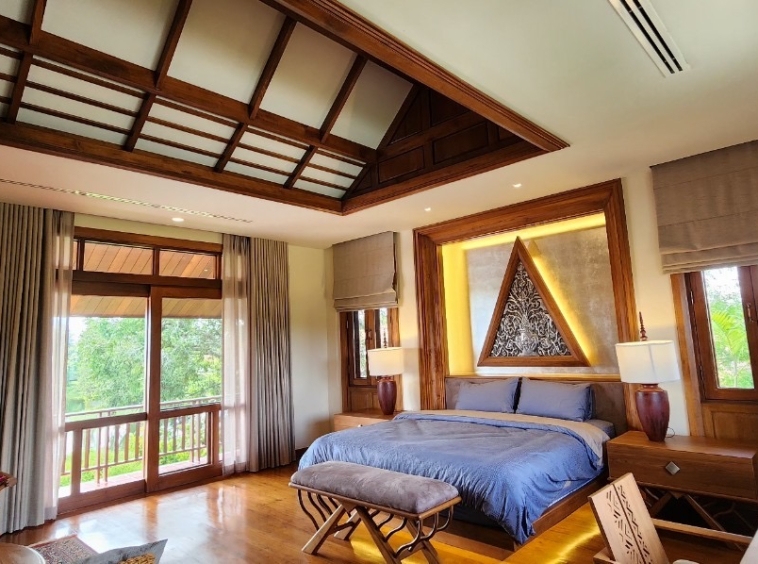 Magnificent 5 Bedroom Lanna Pool Villa for sale in Luang Nua Doi Saket-SHG-HS502