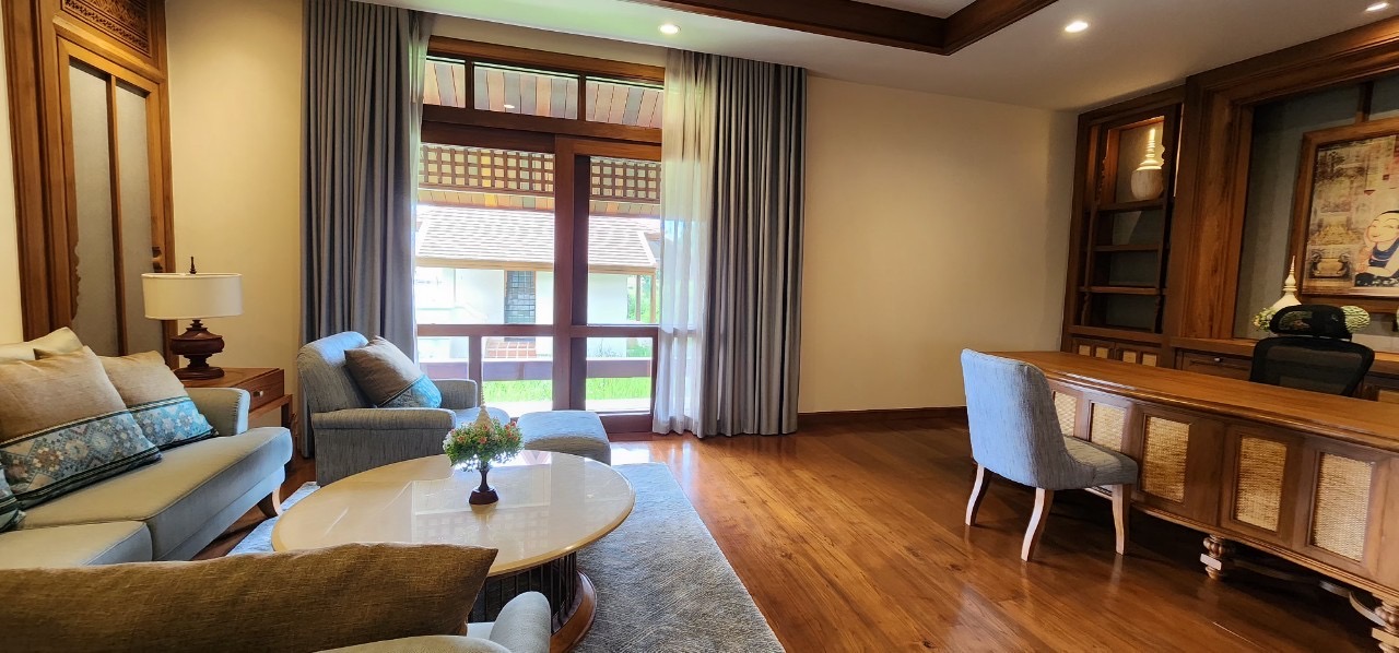 Magnificent 5 Bedroom Lanna Pool Villa for sale in Luang Nua Doi Saket-SHG-HS502