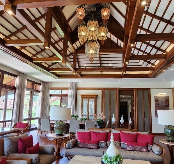 Magnificent 5 Bedroom Lanna Pool Villa for sale in Luang Nua Doi Saket-SHG-HS502