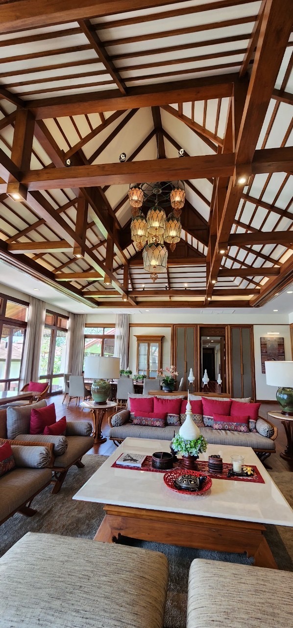 Magnificent 5 Bedroom Lanna Pool Villa for sale in Luang Nua Doi Saket-SHG-HS502