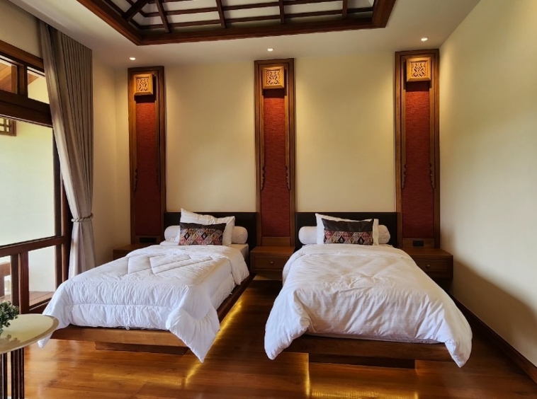 Magnificent 5 Bedroom Lanna Pool Villa for sale in Luang Nua Doi Saket-SHG-HS502