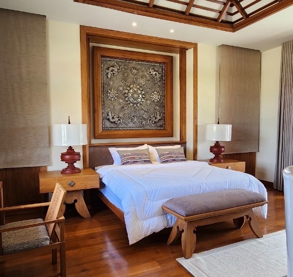 Magnificent 5 Bedroom Lanna Pool Villa for sale in Luang Nua Doi Saket-SHG-HS502