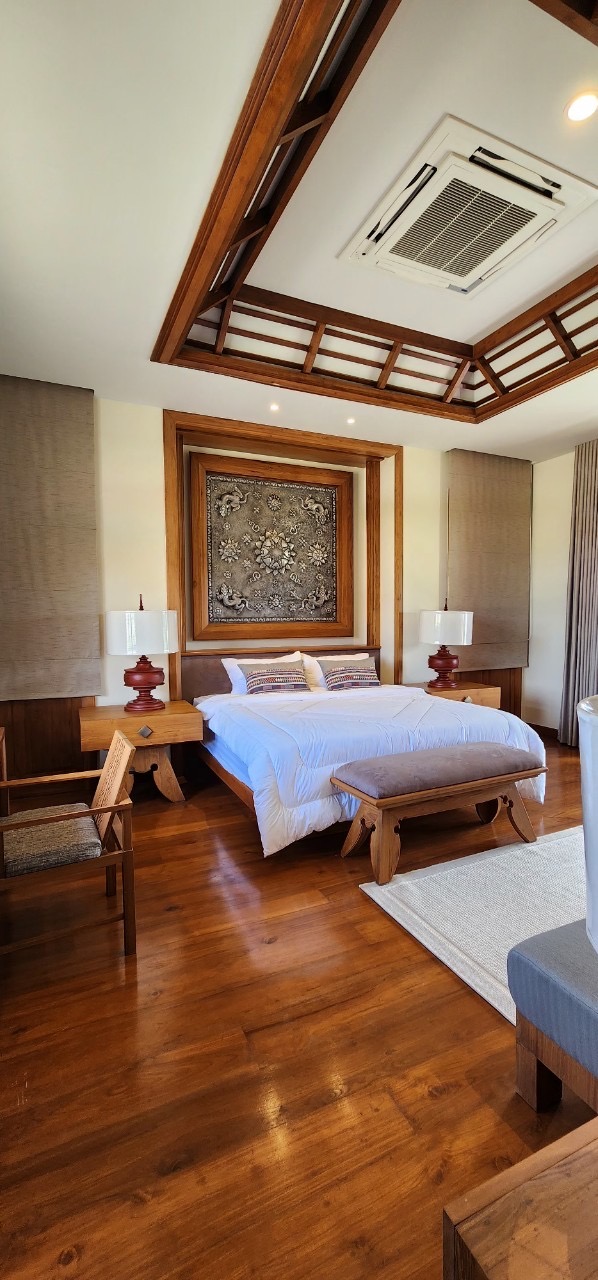 Magnificent 5 Bedroom Lanna Pool Villa for sale in Luang Nua Doi Saket-SHG-HS502