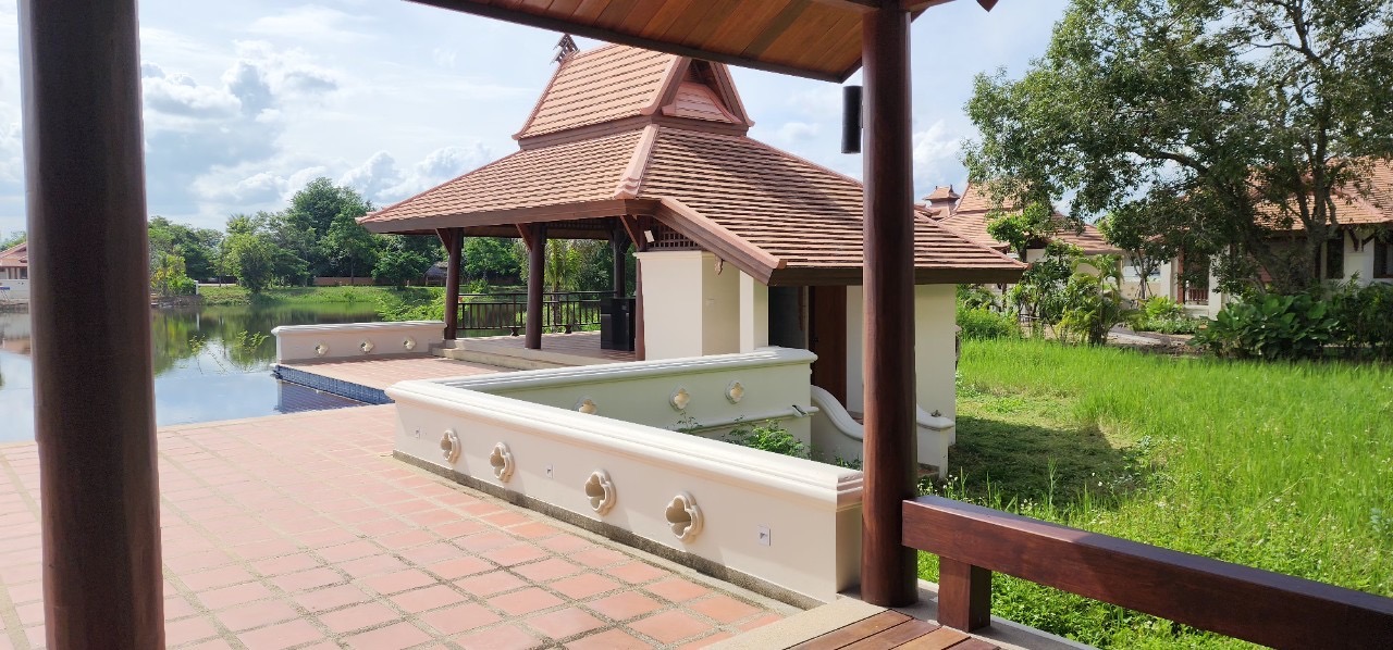 Magnificent 5 Bedroom Lanna Pool Villa for sale in Luang Nua Doi Saket-SHG-HS502