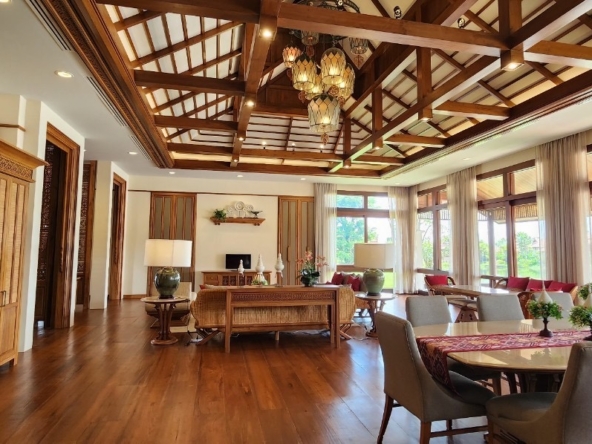 Magnificent 5 Bedroom Lanna Pool Villa for sale in Luang Nua Doi Saket-SHG-HS502