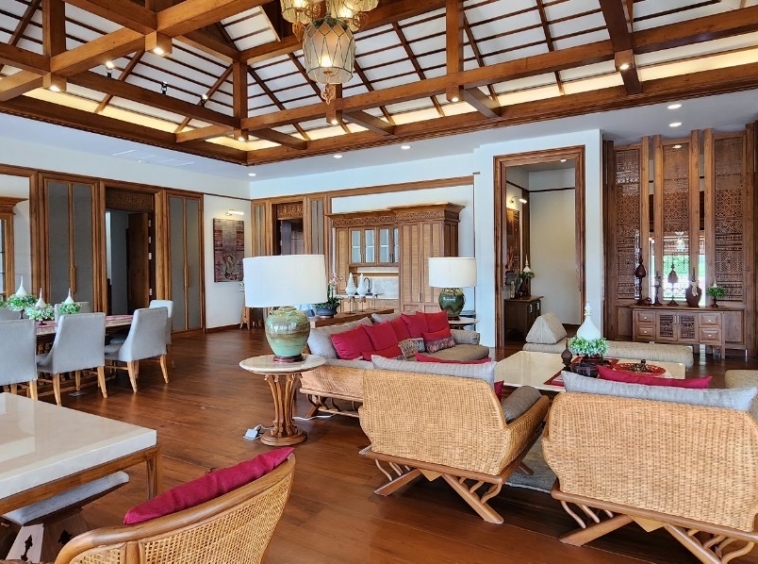 Magnificent 5 Bedroom Lanna Pool Villa for sale in Luang Nua Doi Saket-SHG-HS502