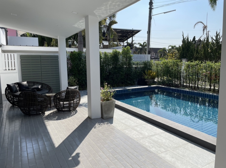 House with Pool at Royal View for sale-SHG-HS484