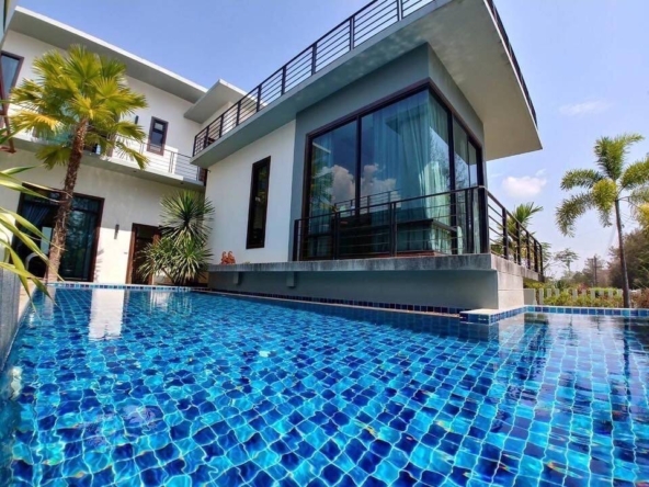 Modern 5 bedroom home with pool for sale in Mae Rim-SHG-HS469