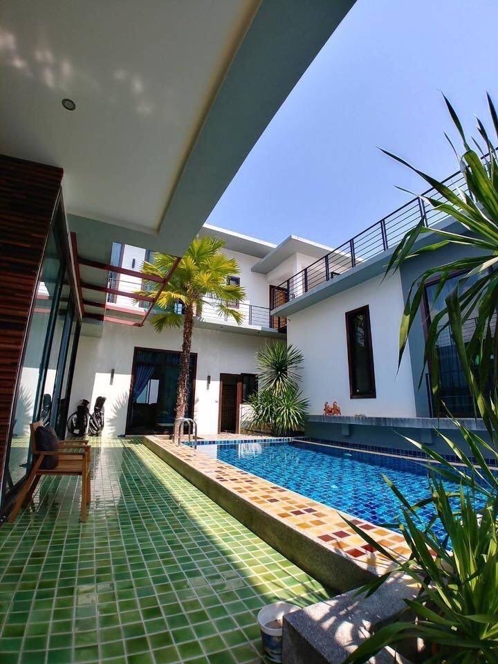 Modern 5 bedroom home with pool for sale in Mae Rim-SHG-HS469