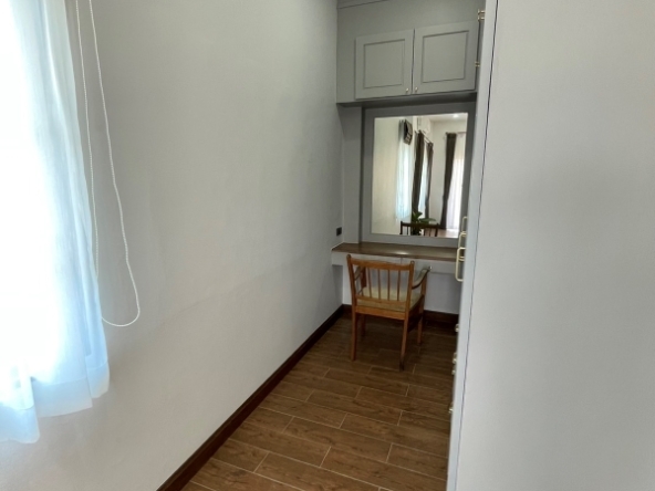 Newly refurbished 4 bedroom house with pool for sale in San Kamphaeang-SHG-HS483