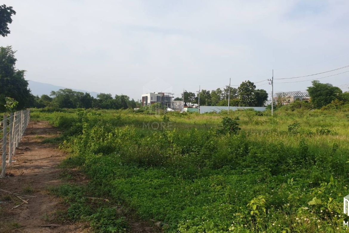 Property id174ls Land for sale in Hangdong  9-0-49Rai  near Grand Canyon Water park-MR-174LS