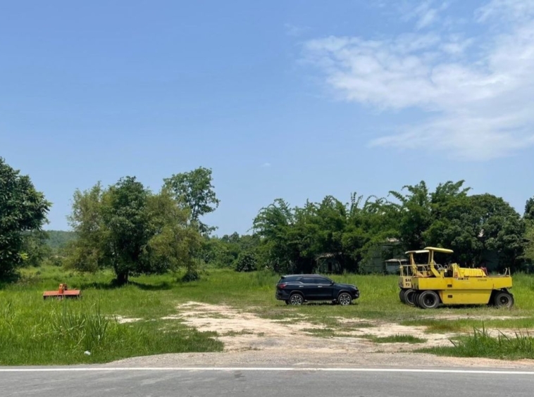 Property id  062LS Land for sale in Chiang Mai. Mae Rim-Ban Rai Road