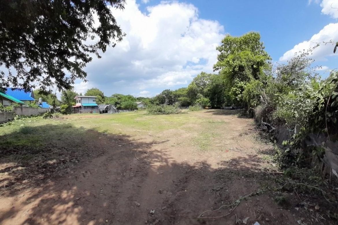 Land over 1 rai for sale in Muang Chiang Mai-P-PLS677