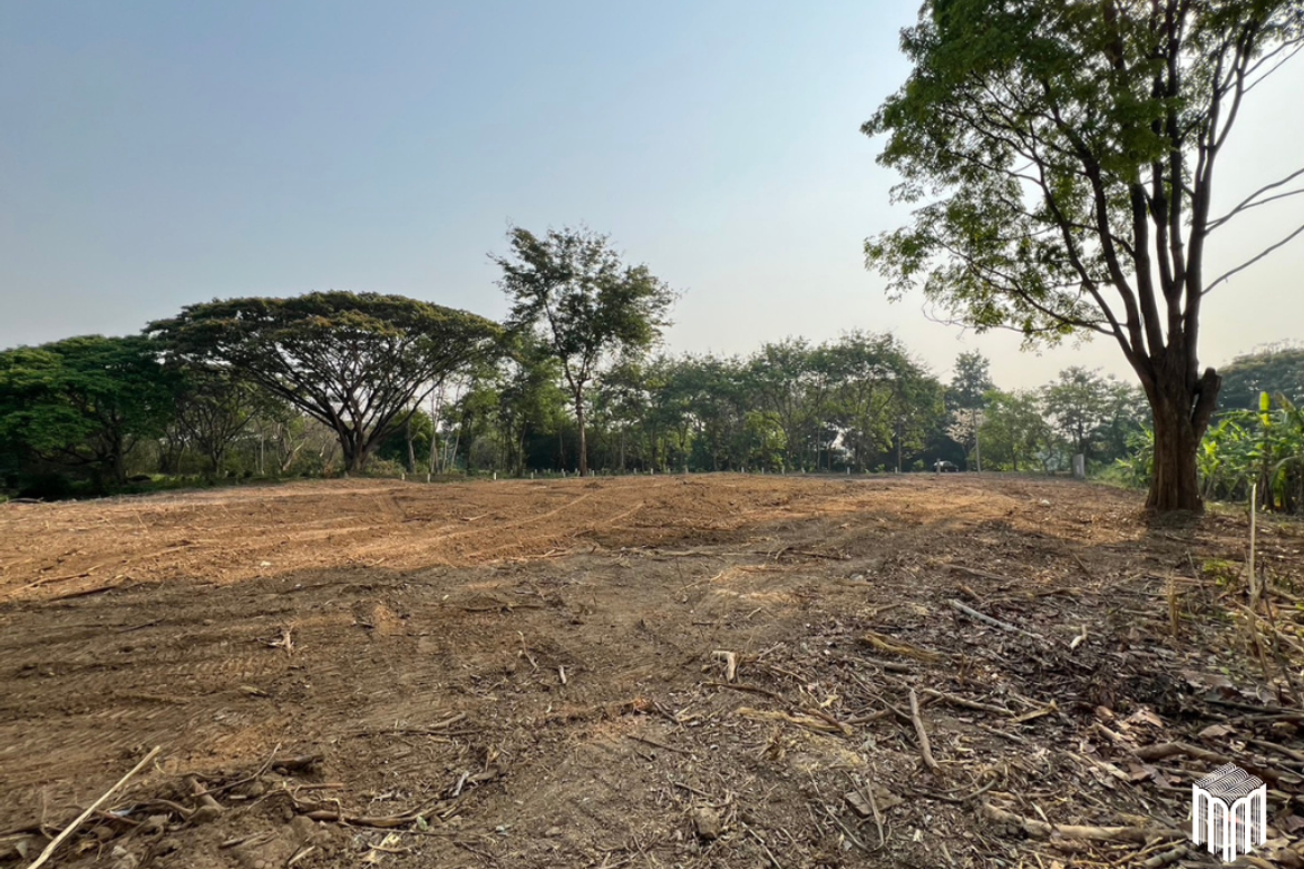 Property id  224LS Land for sale in Saraphi 1Rai 3Ngan 96sq.wa.  near Global House Wiang Kum Kam-MR-224LS