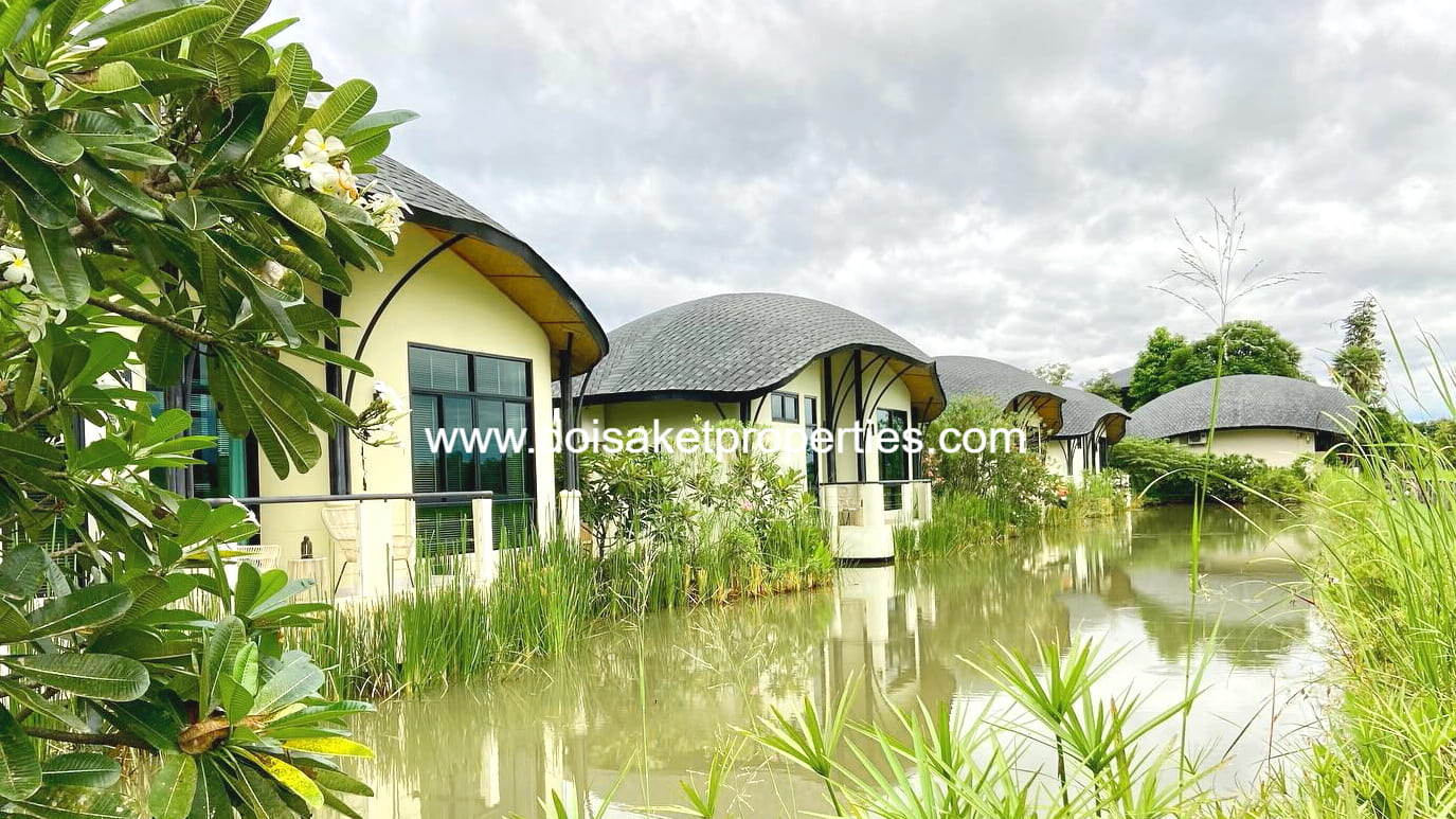 Doi Saket-DSP-(RS005-08) Stunning Extended Family Residence with Many Income Possibilities for Sale in Mae Pong