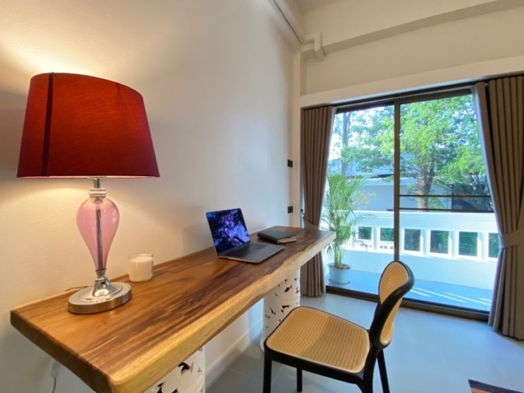 A unique 3 bedrooms townhome for rent daily in Muang Chiang Mai-P-PCCR927