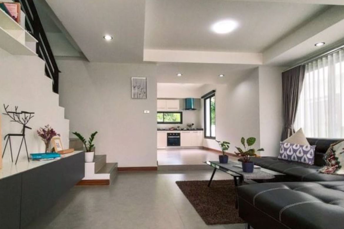 Brand new townhouse for sale in Sankhampeang