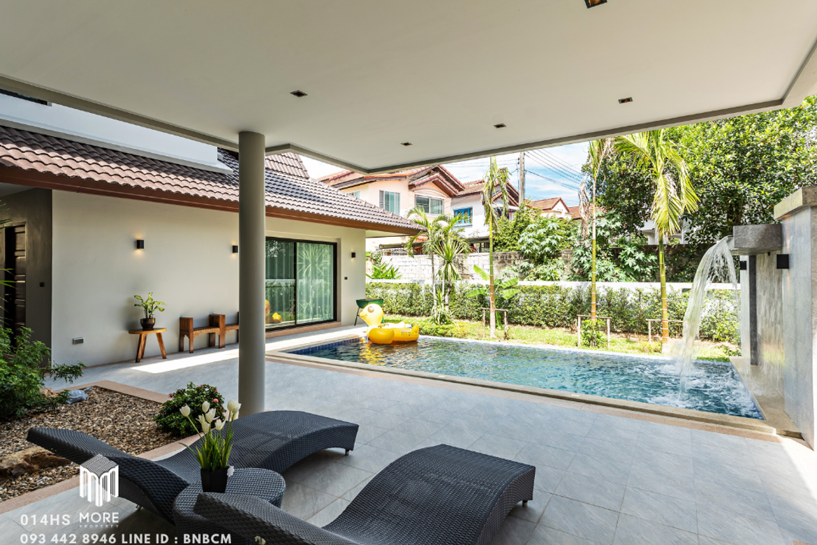 A Luxury House for Sale Contemporary style combination with Thai Lanna Style buit-in teak furniture