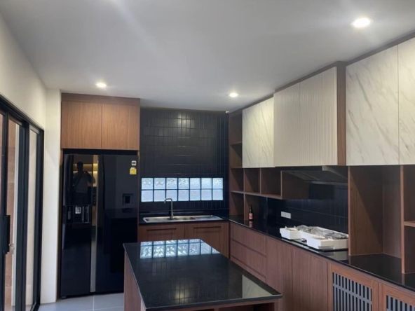 Property id036ps single house 3beds4baths 272m2 nearbycharoen market-MR-036ps