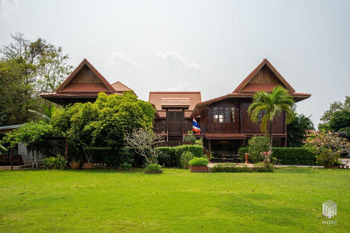 More-023PS Thai teak house for sale in Chiang Mai With swimming pool