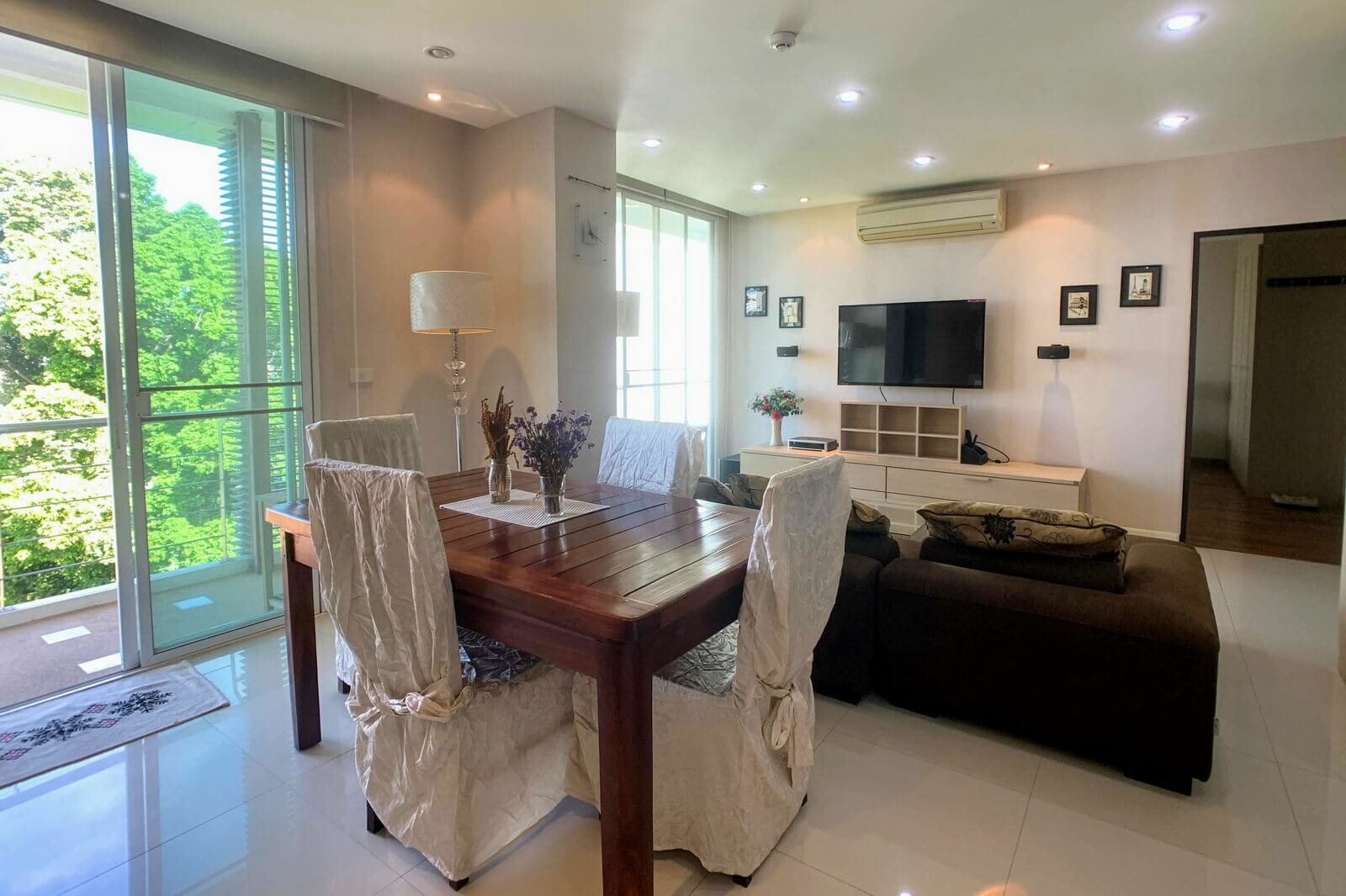 2 Bedroom 8th Floor Condo in Peaks Garden-TNP-D721