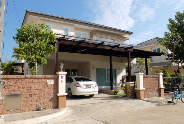 Fully Furnished 3 Bedroom House for Sale at Moo Baan Vararome Kaew Nawarat Doi Saket Chiang Mai-I-2193