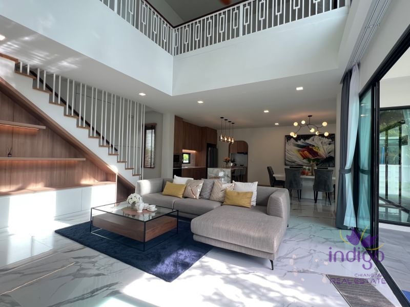 For Sale Modern 4 Bedroom Pool Villa in Wang Tan Development