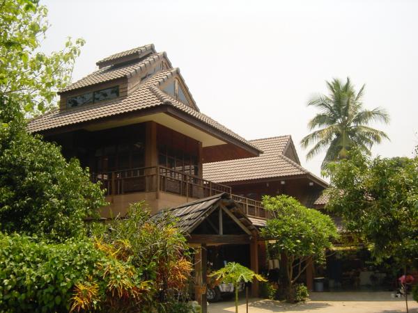 Elegant Comtemporary Thai Teak Home For Sale Large Land Mae Rim Chiang Mai-I-2618