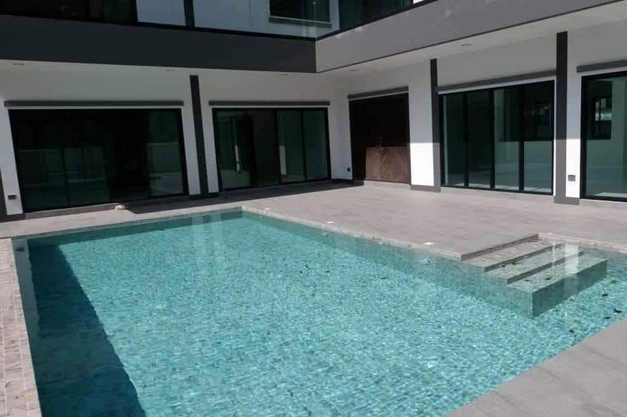 4 Bedroom Unfurnished Pool Villa in City-TNP-D1094