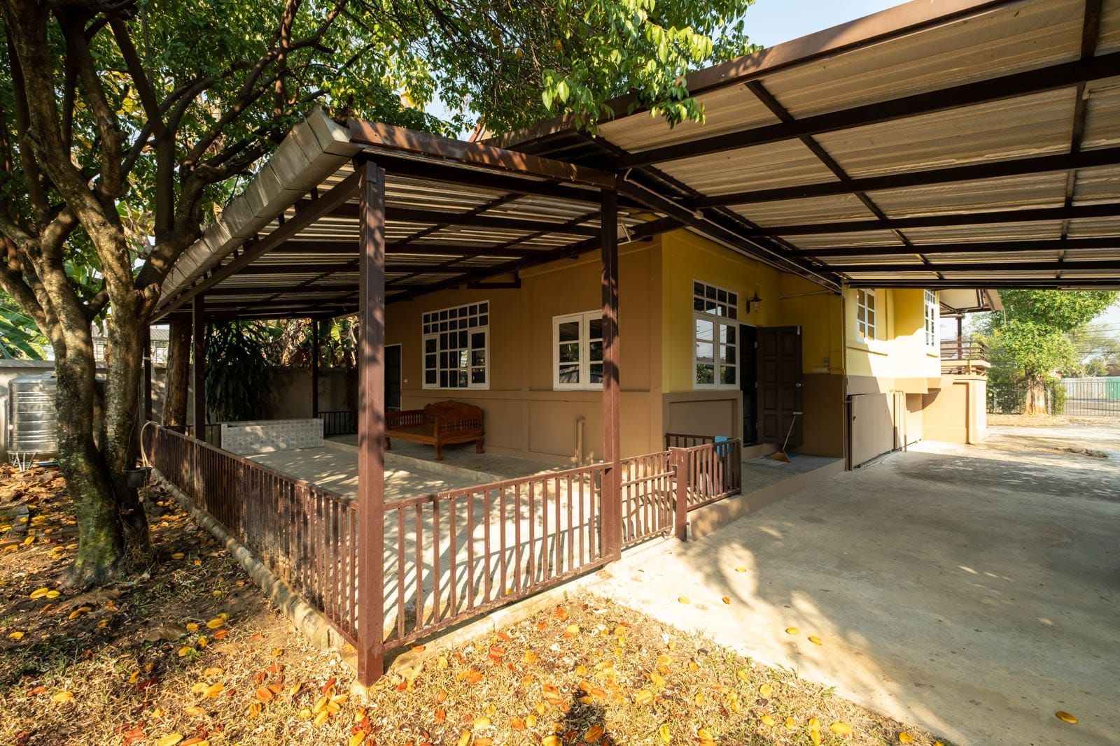 3 Bedroom Thai Style House just North of City-TNP-D1033