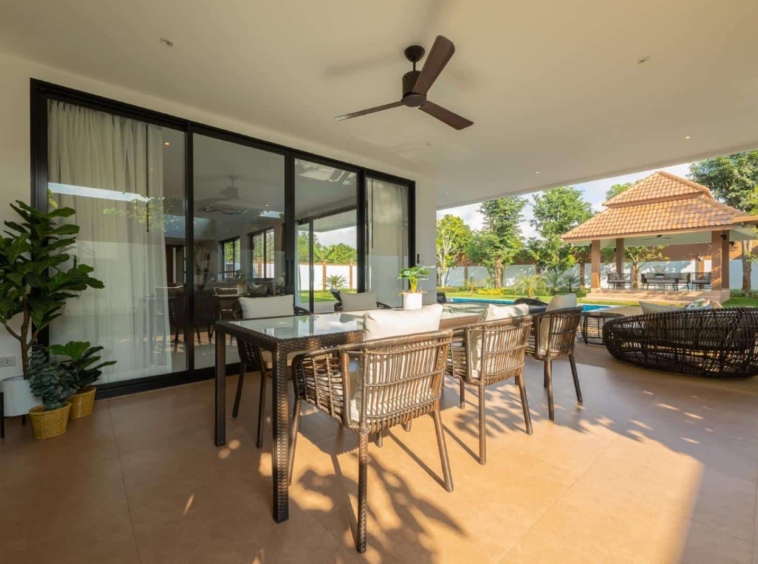 Luxury 5 Bedroom Pool Villa in City-TNP-D1108