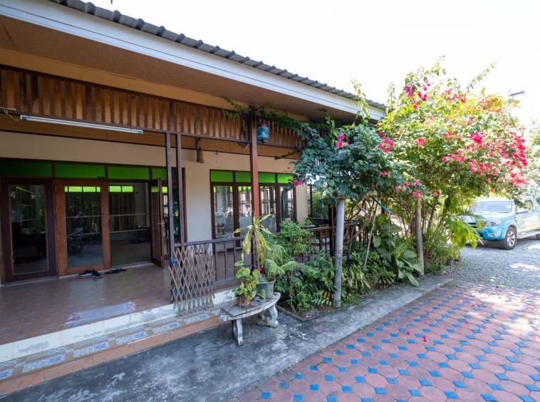 3 Bedroom House and 1.34 Rai just off First Ring Road-TNP-D956